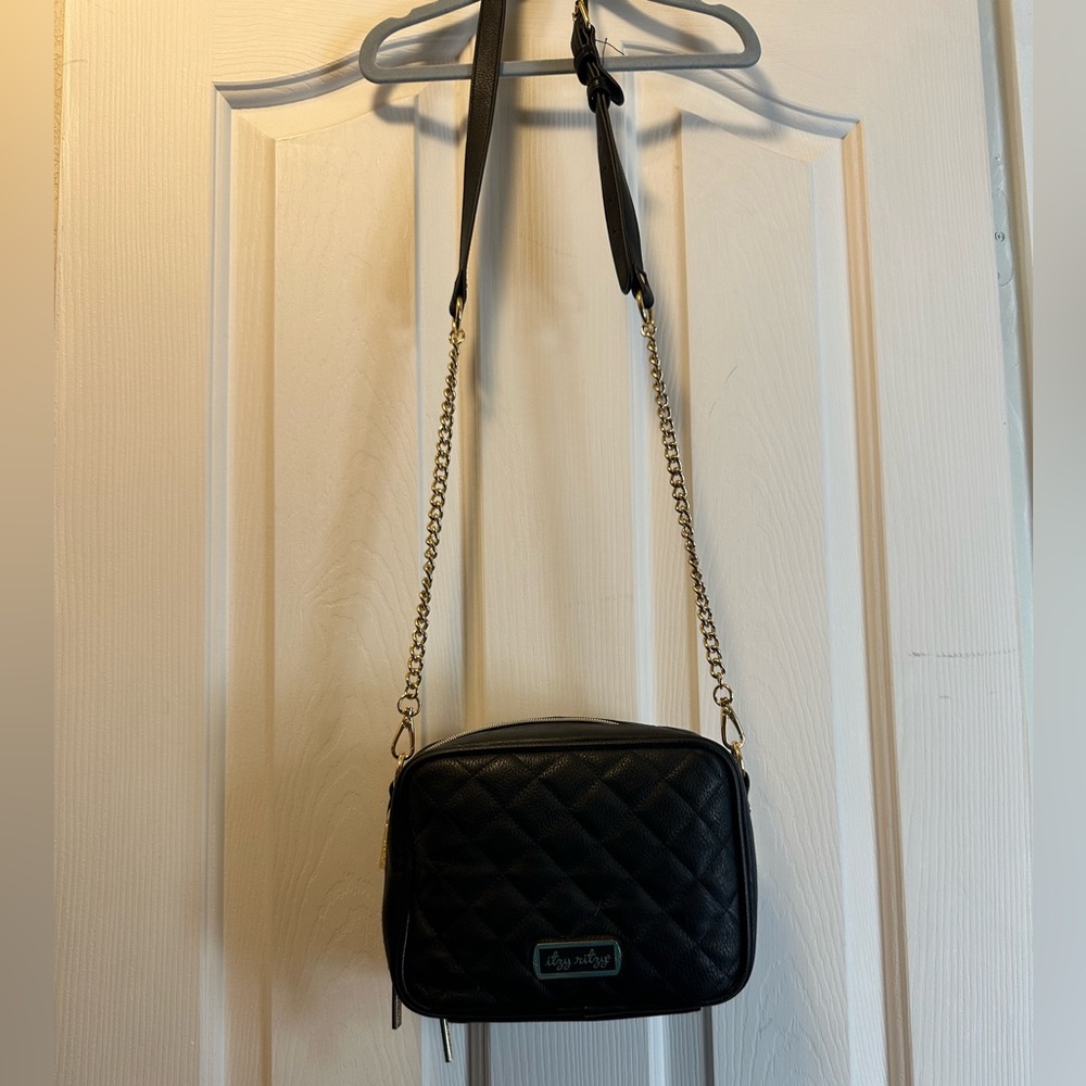Itsy Ritzy Diaper Bag Crossbody